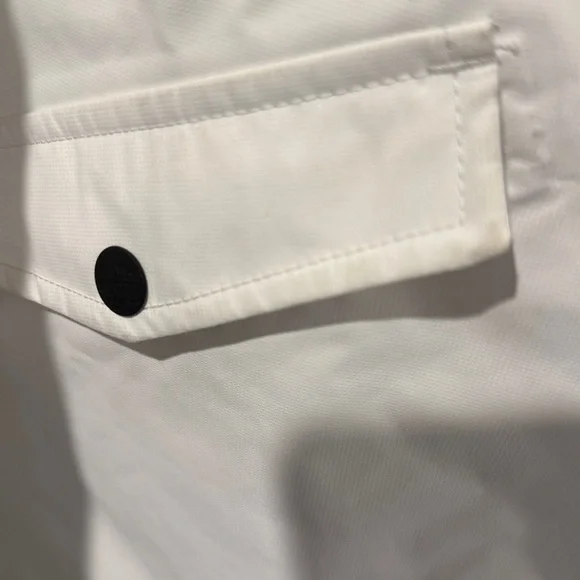 The North Face Off-White Hooded Jacket - Picture 8 of 8